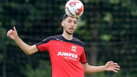 赛中不断考 赛中不断考