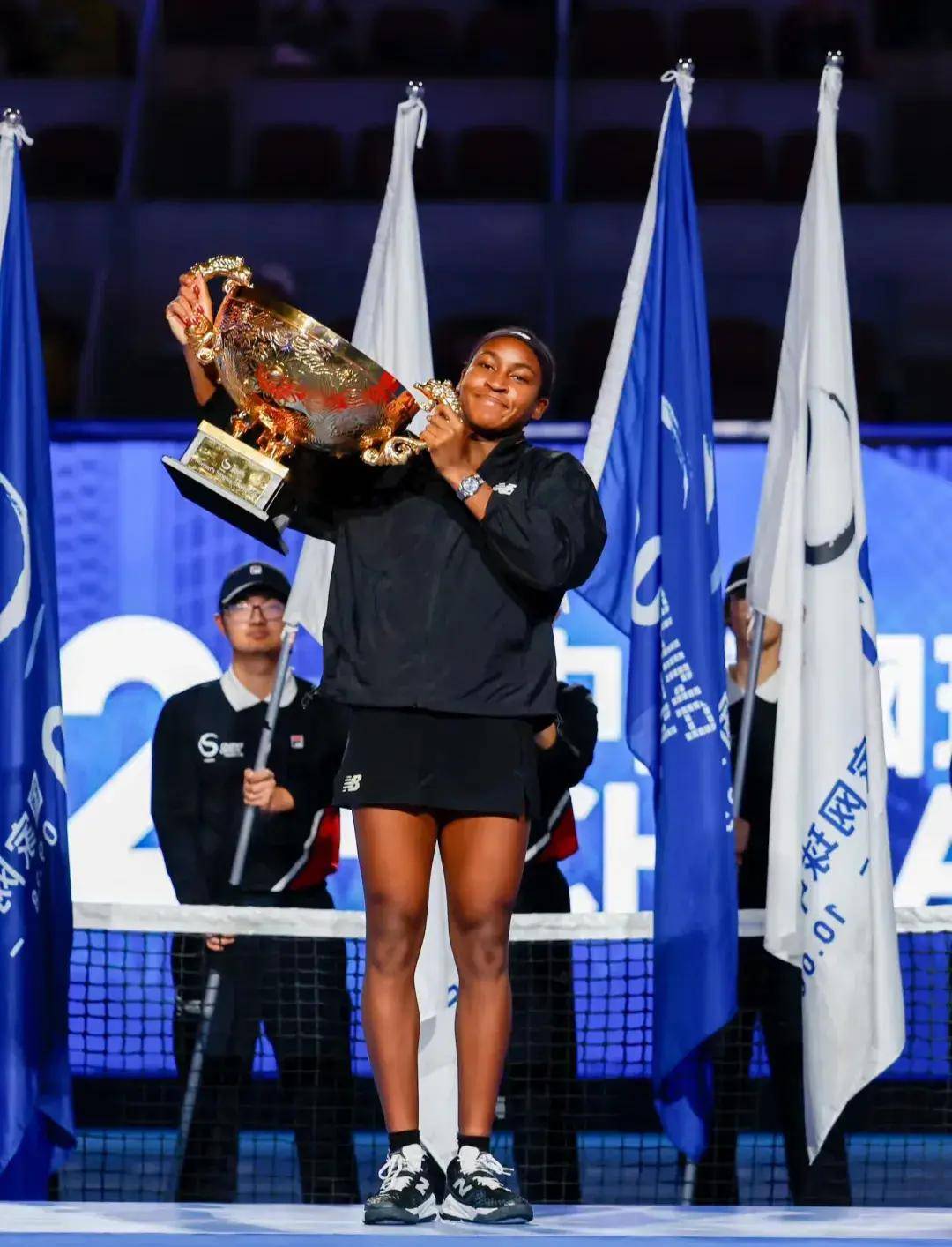 也可能为巴 也可能为巴