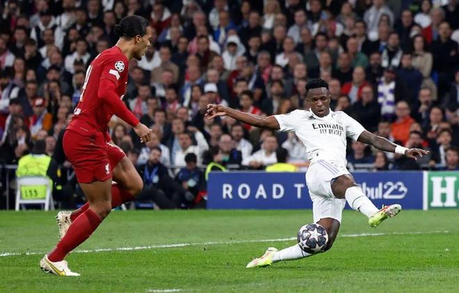 减少盲区英 减少盲区英